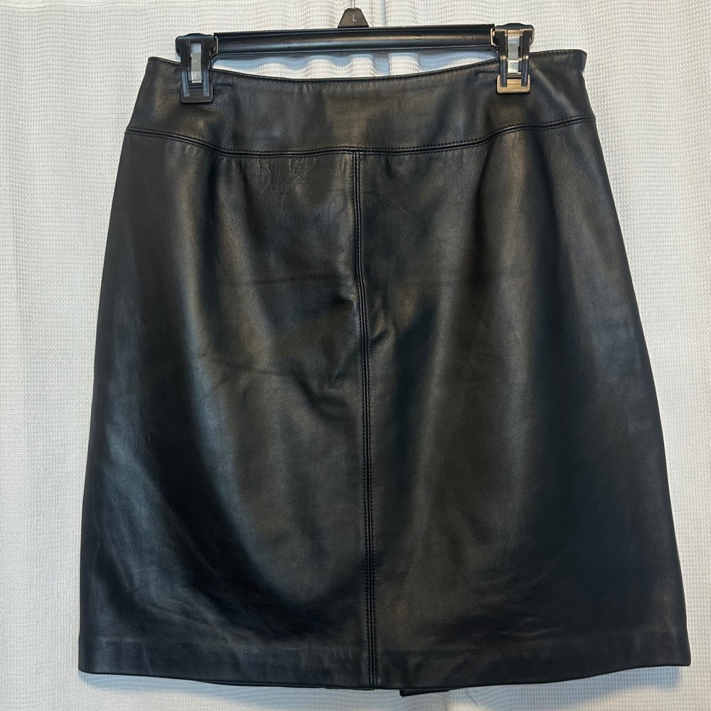 Jaclyn Smith Leather Skirt Womens 8 Black Excellent Knee Length Side Zip Vent